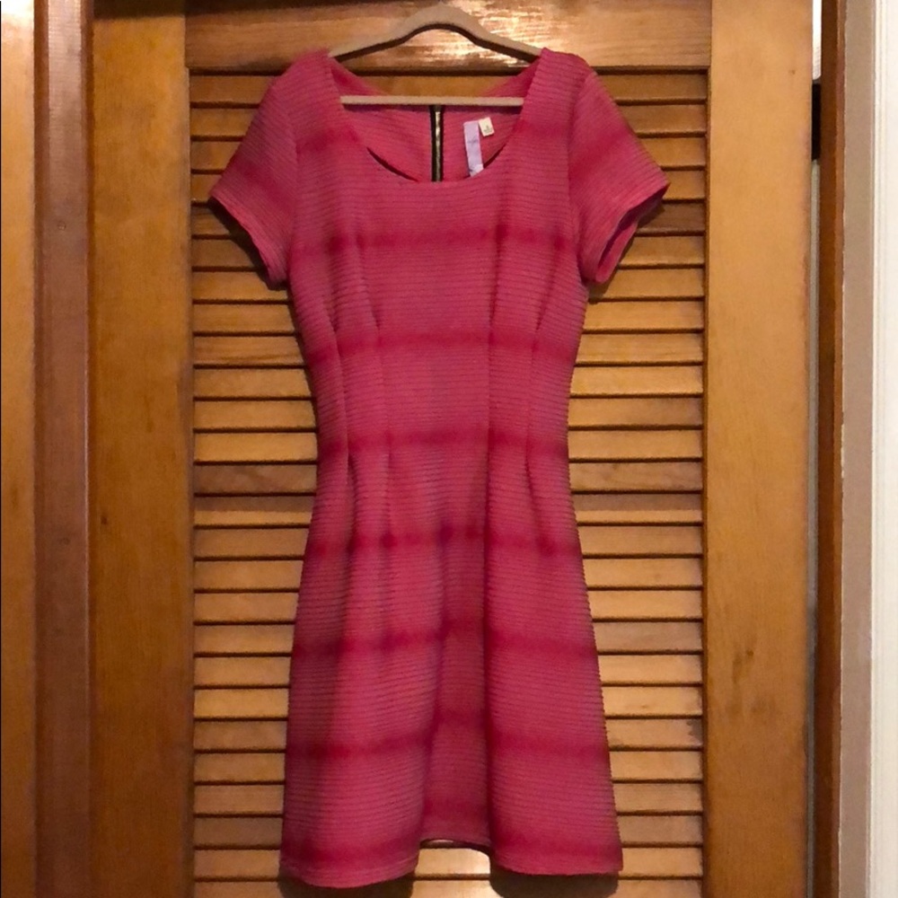 Pink Dress - Picture 2 of 4